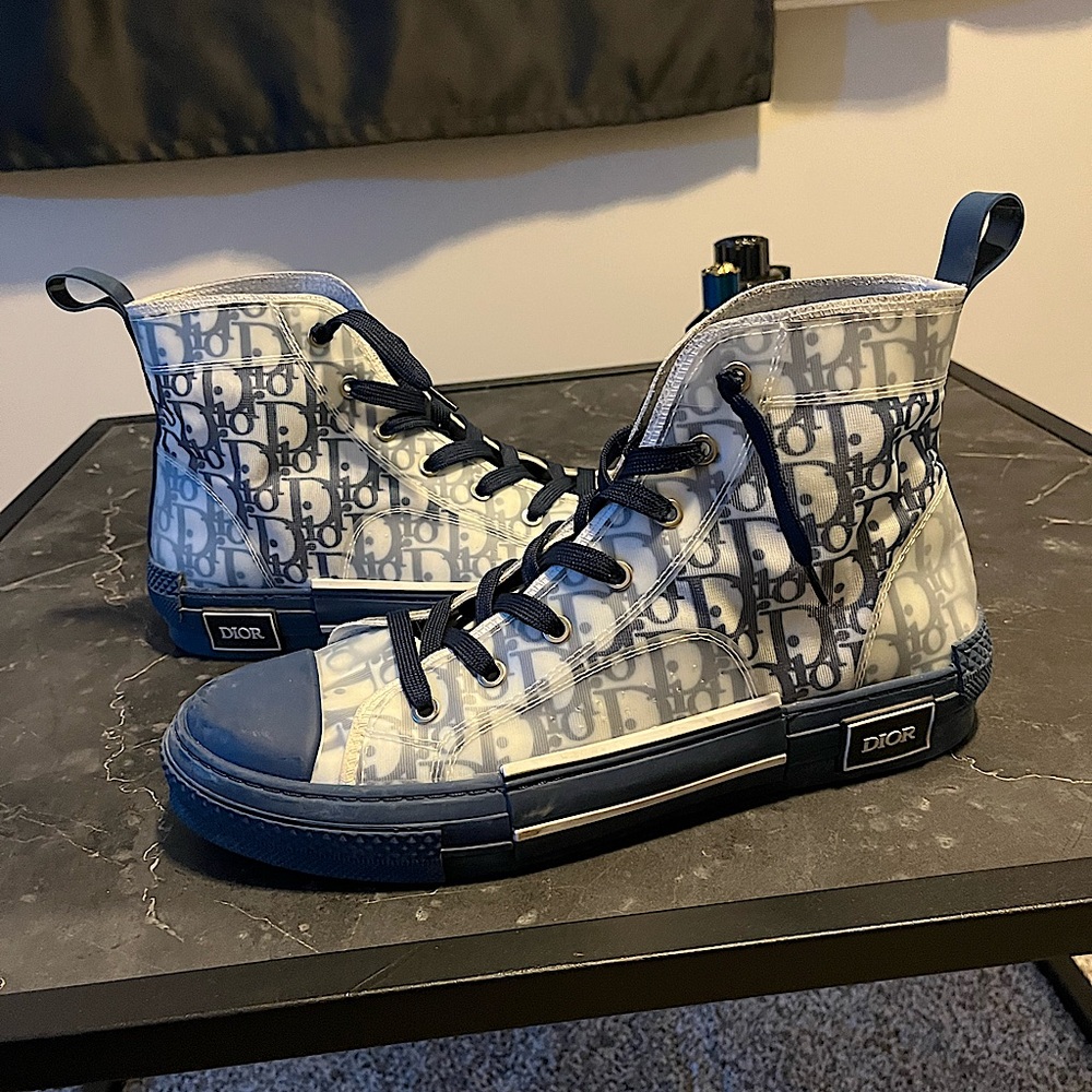 Dior B23’s navy blue pretty beat up without box. size 41 but fit US 10.5